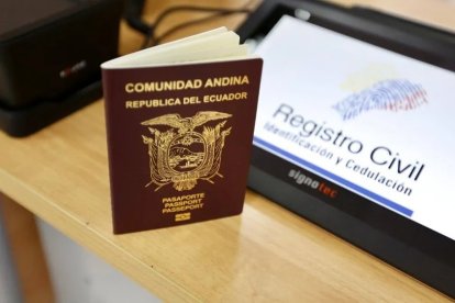 Imagen referencial. El pasaporte ecuatoriano es uno de los más débiles de la región.