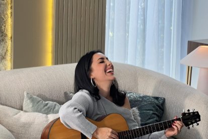 La cantante recibió sus 44 años coordinando todo para dejar lista su academia.