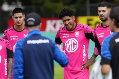 Javier Rabanal dirige al equipo al que será su debut como técnico en IDV.