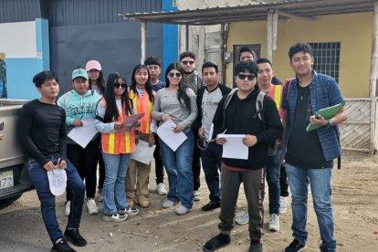 Los jóvenes ya están trabajando en Santa Elena.