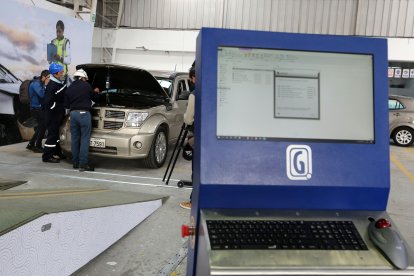 La revisión y la matrícula se realizarán en un solo paso.