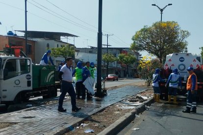 Mantener la ciudad limpia es responsabilidad de todos.