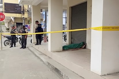 Una persona de calle fue baleada en Esmeraldas.