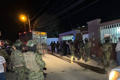 Indagan femicidio en Los Geranios, Manta.