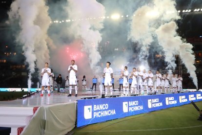 Todo está listo para la Noche Blanca, la gran fiesta de los albos.