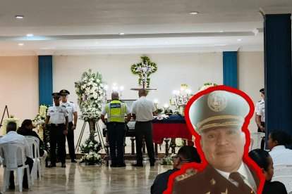 Allegados se despidieron del teniente coronel Ronald Gancino en la mañana del 27 de enero.
