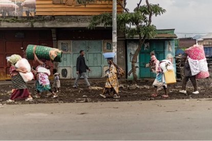 Manifestantes atacaron, saquearon y prendieron fuego a embajadas extranjeras.