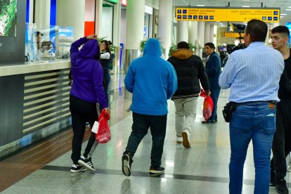 Llegó el tercer grupo de deportados ecuatorianos de Estados Unidos.