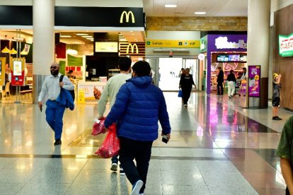 Los tricolor llegan decepcionados al país al ver interrumpido su 'sueño americano'