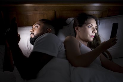 La pérdida del deseo sexual es uno de las consecuencias de idealizar cuerpos perfectos, según expertos.