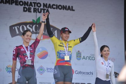 Myriam Núñez vuelve a llevarse otra victoria en ciclismo.