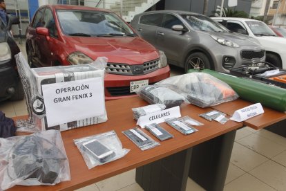 El operativo Gran Fénix dejó 31 detenidos, incluido un policía en estado activo.