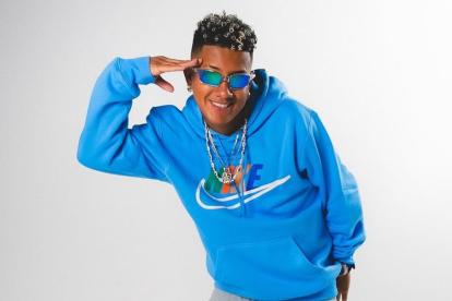 Jombriel  cantará en la Explosión Azul, el  próximo 11 de febrero en el estadio George Capwell.