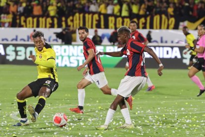 El Ídolo no pudo ante Deportivo Quito en la Noche Amarilla en la capital.