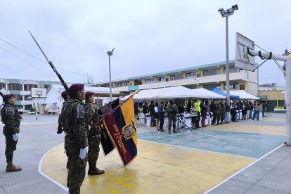 Jornada electoral en Cotopaxi inicia sin novedades.