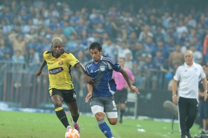 Emelec y Barcelona se enfrentan en la Explosión Azul 2025.