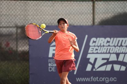 Rafaela Martínez, tenista de Guayas.