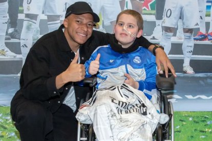 Kylian Mbappé y Lorenzo.