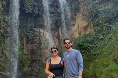 Génesis y su 'gringo' recorriendo las bellezas naturales de Ecuador.