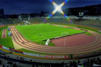 De acuerdo con los registros el estadio tomó tres años en ser construido hasta que fue inaugurado en el 25 de noviembre de 1951. Aquí Ecuador clasificó a su primer Mundial.