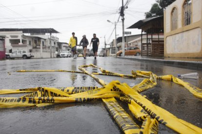 El ataque se registró en la intersección de las calles 40 y Vacas Galindo, en el suburbio de Guayaquil.