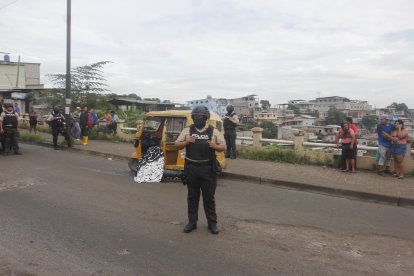 Un tricimotero fue baleado y asesinado en el Bloque 1 de Flor de Bastión, este martes 18 de febrero.