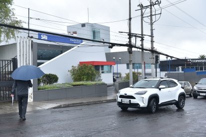 Hasta este lugar llegaron los delincuentes y sometieron al guardia.