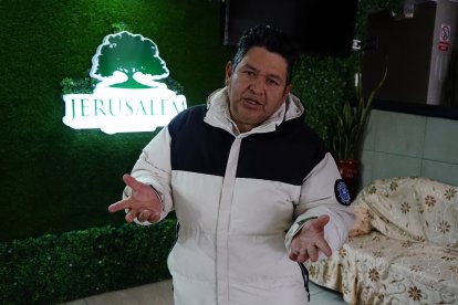 Vinicio Vargas relató los encuentros extraterrenales que ha vivido por su labor como funerario.