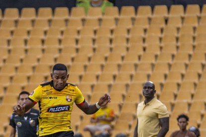 Barcelona derrotó a Mushuc Runa en el Monumental con gol de Janner Corozo