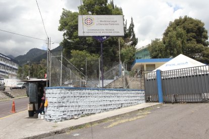 El cuerpo de la víctima fue llevado a la morgue de la Policía Nacional.
