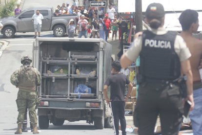 La Zona 8 tiene un incremento del 46% de muertes violentas. En Nueva Prosperina se han registrado varias matanzas como la ocurrida el lubs 24 de febrero.