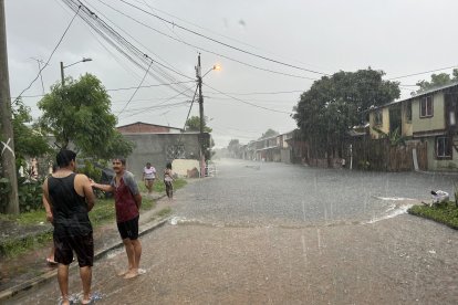Una fuerte lluvia se registró en Petrillo, este jueves 27 de febrero.