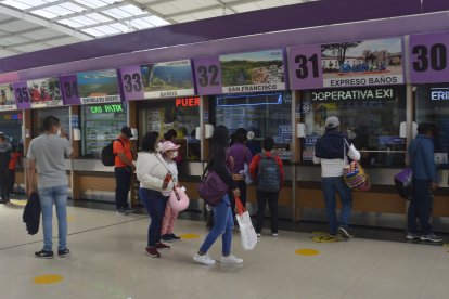 Se espera que al menos 130.000 personas salgan de Quito.