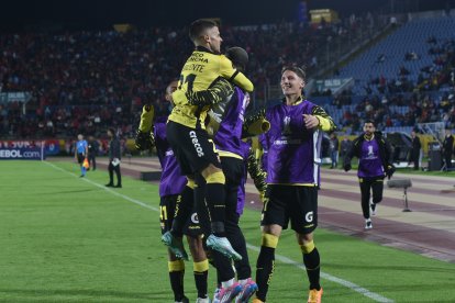 Barcelona SC busca llegar a la fase de grupos de la Copa Libertadores 2025.