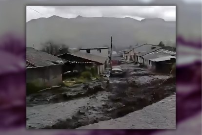 Inundaciones afectan gravemente a Cayambe, específicamente en la parroquia Olmedo.
