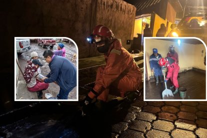 Personal de Cuerpo de Bomberos de Cayambe ayudó en la emergencia.