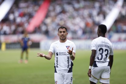 El argentino Lisandro Alzugaray marcó ante Orense y Delfín.