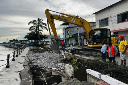 El malecón de Mocache está cerrado temporalmente, por seguridad.