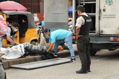 El martes 11 de marzo en el distrito Nueva Prosperina un hombre fue hallado descuartizado y embalado.