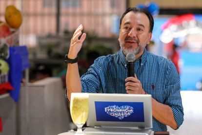 Pabel Muñoz en uno de sus enlaces semanales de los lunes.