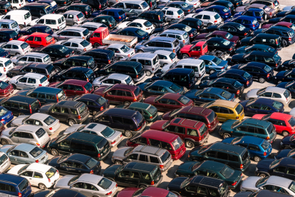 El remate 2025 de vehículos de la Policía Nacional tiene centenares de unidades a escoger.