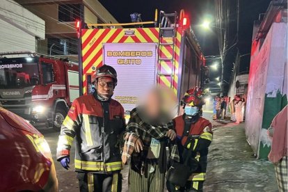 La víctima recibió atención prehospitalaria en el lugar.