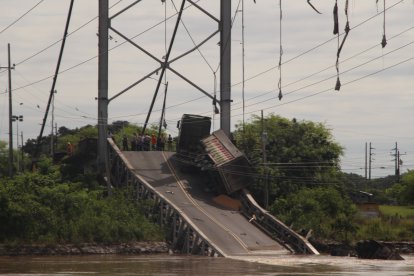 La entrada a la cabecera cantonal de Daule, por el sector de Magro, está inhabilitada.