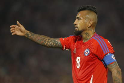 Arturo Vidal realizó un polémico gesto a los paraguayos en el partido de Chile contra la Albirroja en las eliminatorias