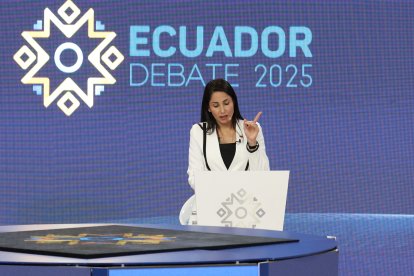 Luisa González acusó a Daniel Noboa se espantar a la inversión extranjera