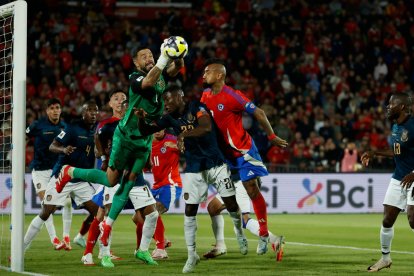 Ecuador y Chile empataron 0-0 en Santiago.