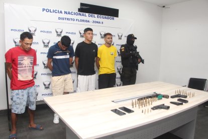 Fueron detenidos en el sector de Juan Montalvo, en el norte de Guayaquil.