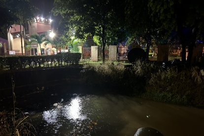 Urbanizaciones en Daule se vieron afectadas por las lluvias de este 27 de marzo.