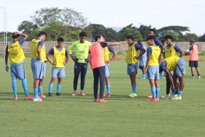 Juan Carlos Burbano entrenador de la sub 17 de Ecuador.