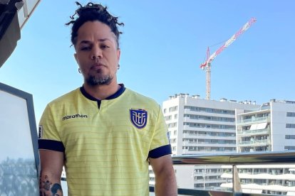 José Victoria, 3 Banderas, es conocido por su rap social.